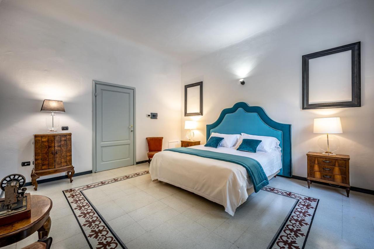 Yid Five Luxury Suites Apt With Secret Garden Apartamento