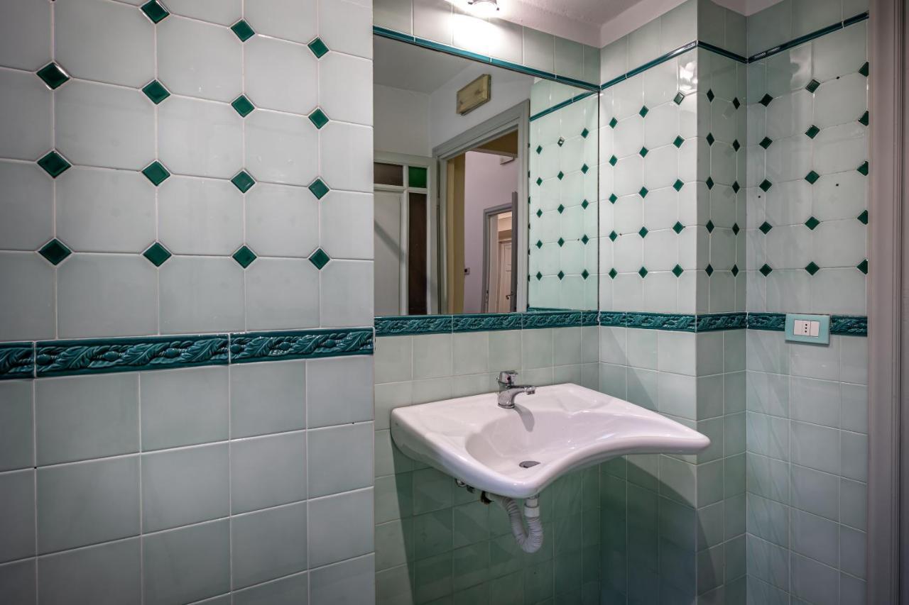 Yid Five Luxury Suites Apt With Secret Garden Apartamento Florencia