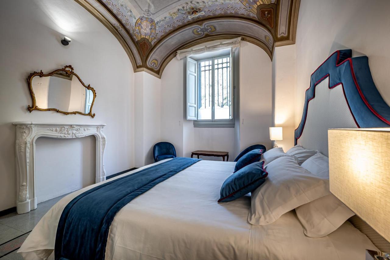 Yid Five Luxury Suites Apt With Secret Garden Florencia