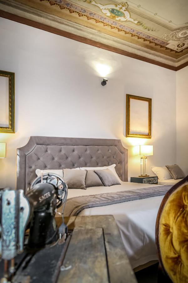 Yid Five Luxury Suites Apt With Secret Garden Apartamento *