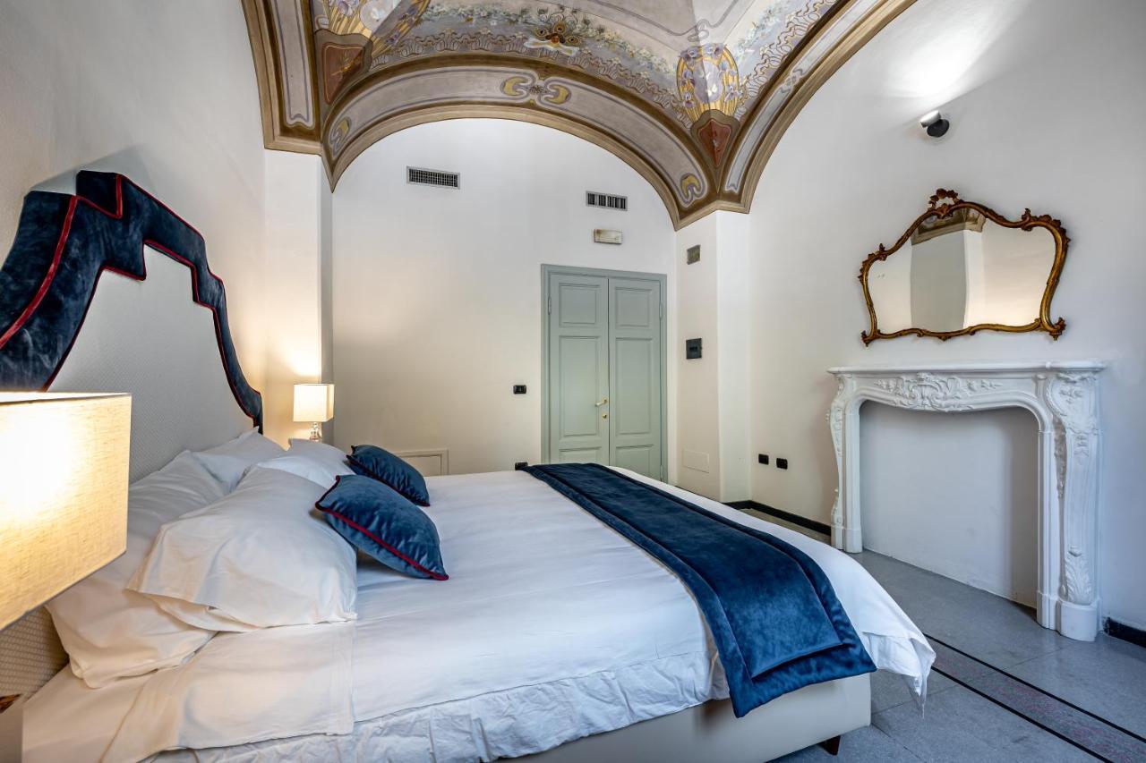 Apartamento Yid Five Luxury Suites Apt With Secret Garden